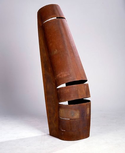 Großer Kopf, 3/86, 1986, Eisen, Höhe 210 cm, Breite 54 cm, Tiefe 72 cm